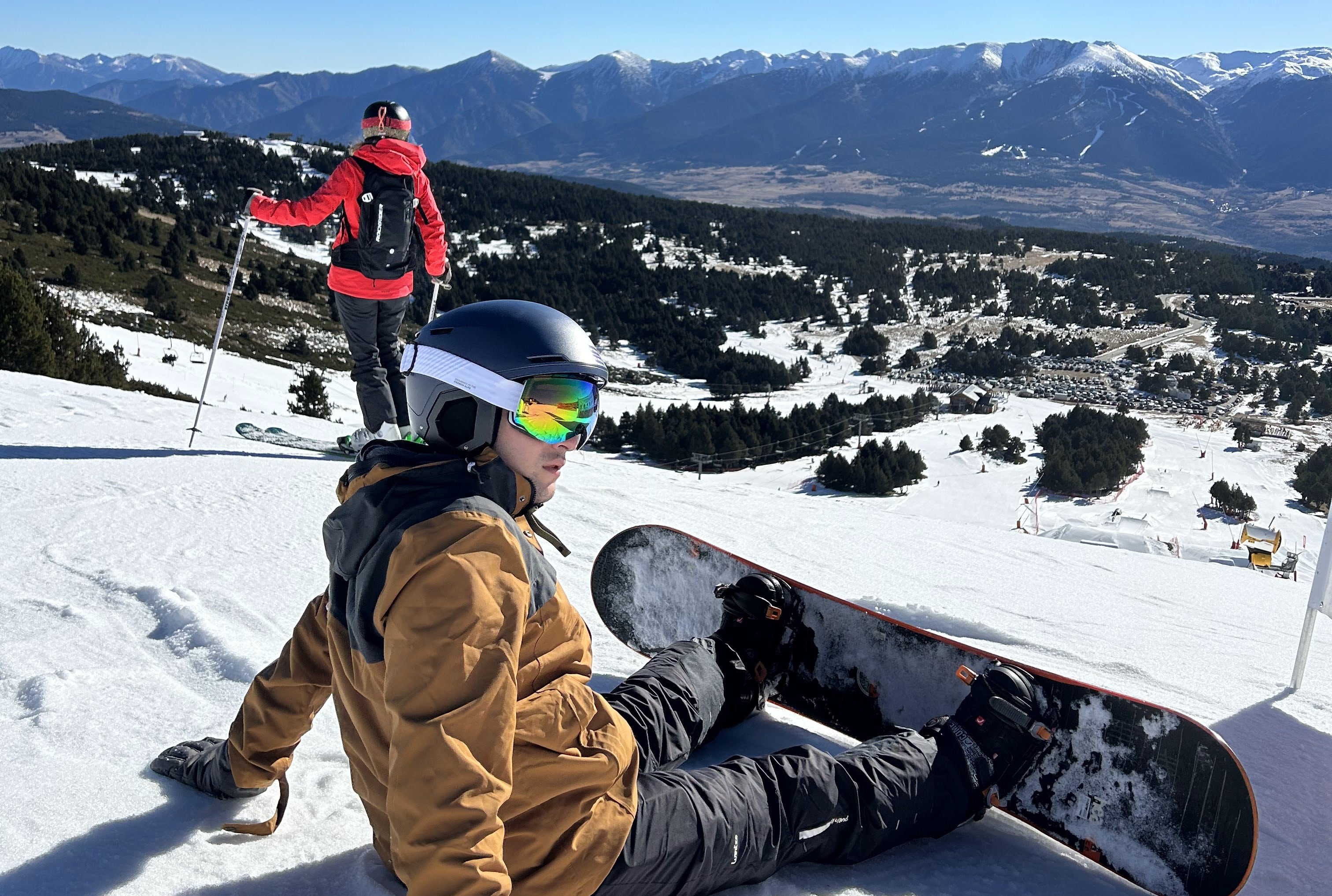 Photo of Javier Díaz sitting in the snow